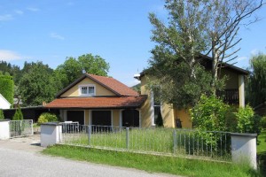 Bild 202200308 » Oberhaag: Einfamilienhaus in sonniger Lage